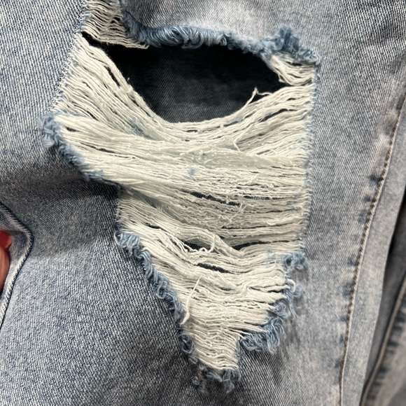 𐙚⋆˚✿˖° Missguided Jeans 𐙚⋆˚✿˖° - Picture 5 of 7